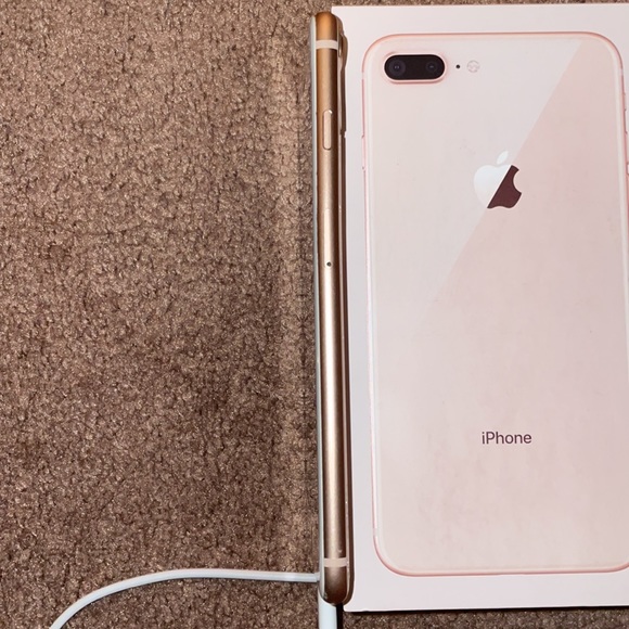 iPhone 8 Plus, rose gold, 64 gb - Picture 7 of 8